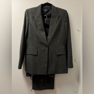 KASPER Women’s Suit! Size 12
